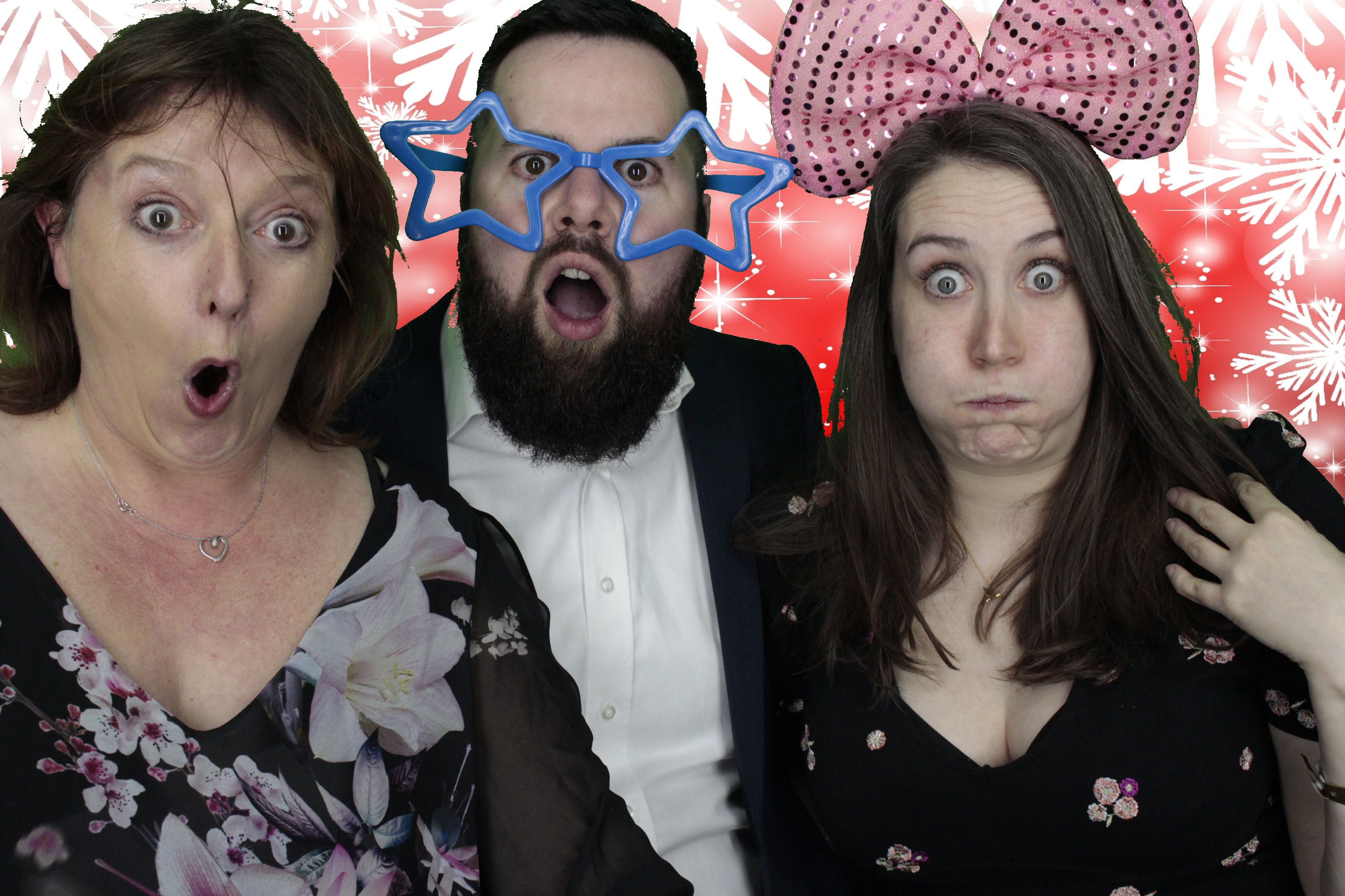 Domestic and General Christmas Party 2019 | View more photos from the event at gallery.myphotoboothexperience.co.uk/u/MyPhotoBoothExperienceLtd/Domestic-and-General-Christmas-Party-2019